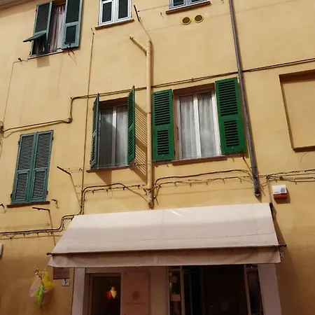 Casa Dora Imperia