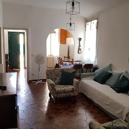 Apartment Casa Dora *